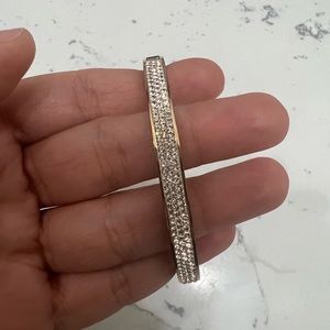 Henri Bendel Bangle petite in rose gold.